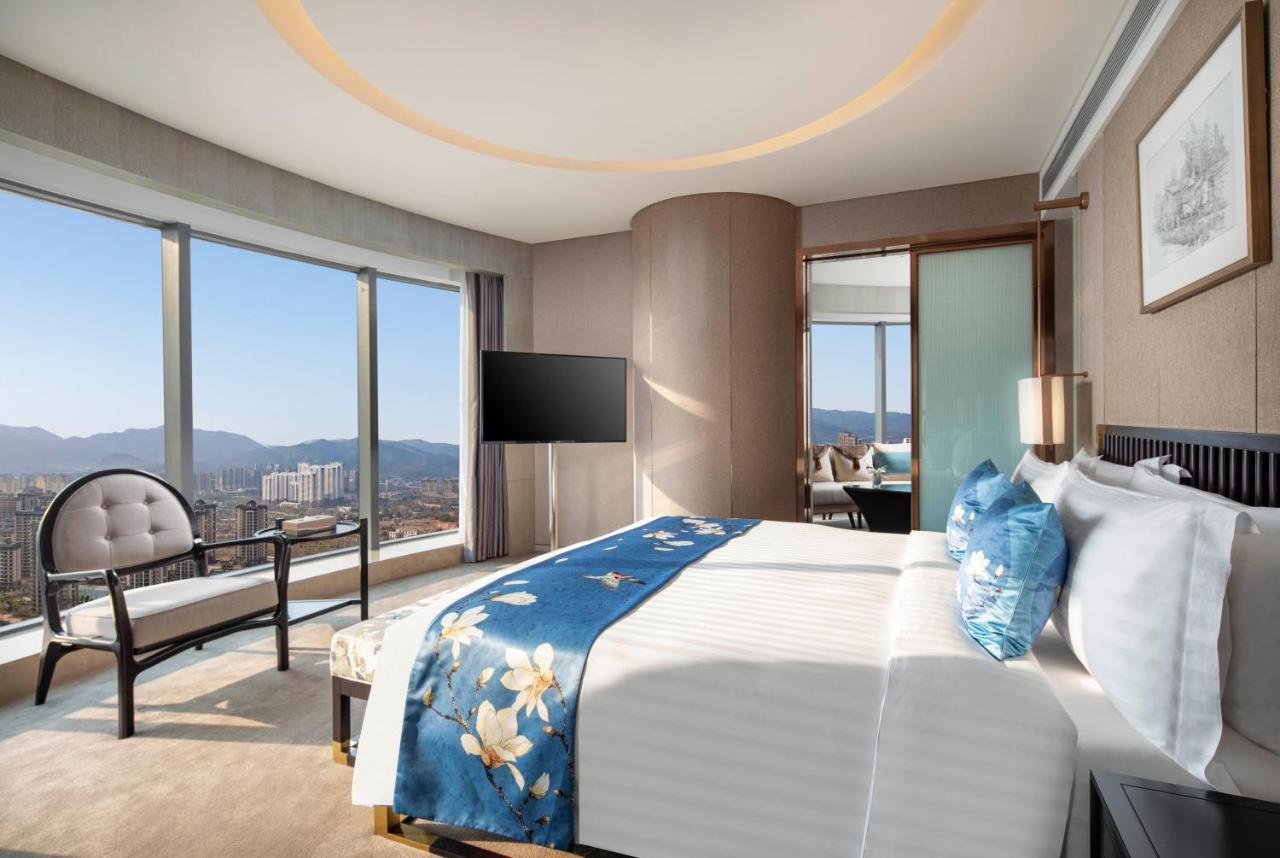Kunming Huiyue Wyndham Hotel Eksteriør billede